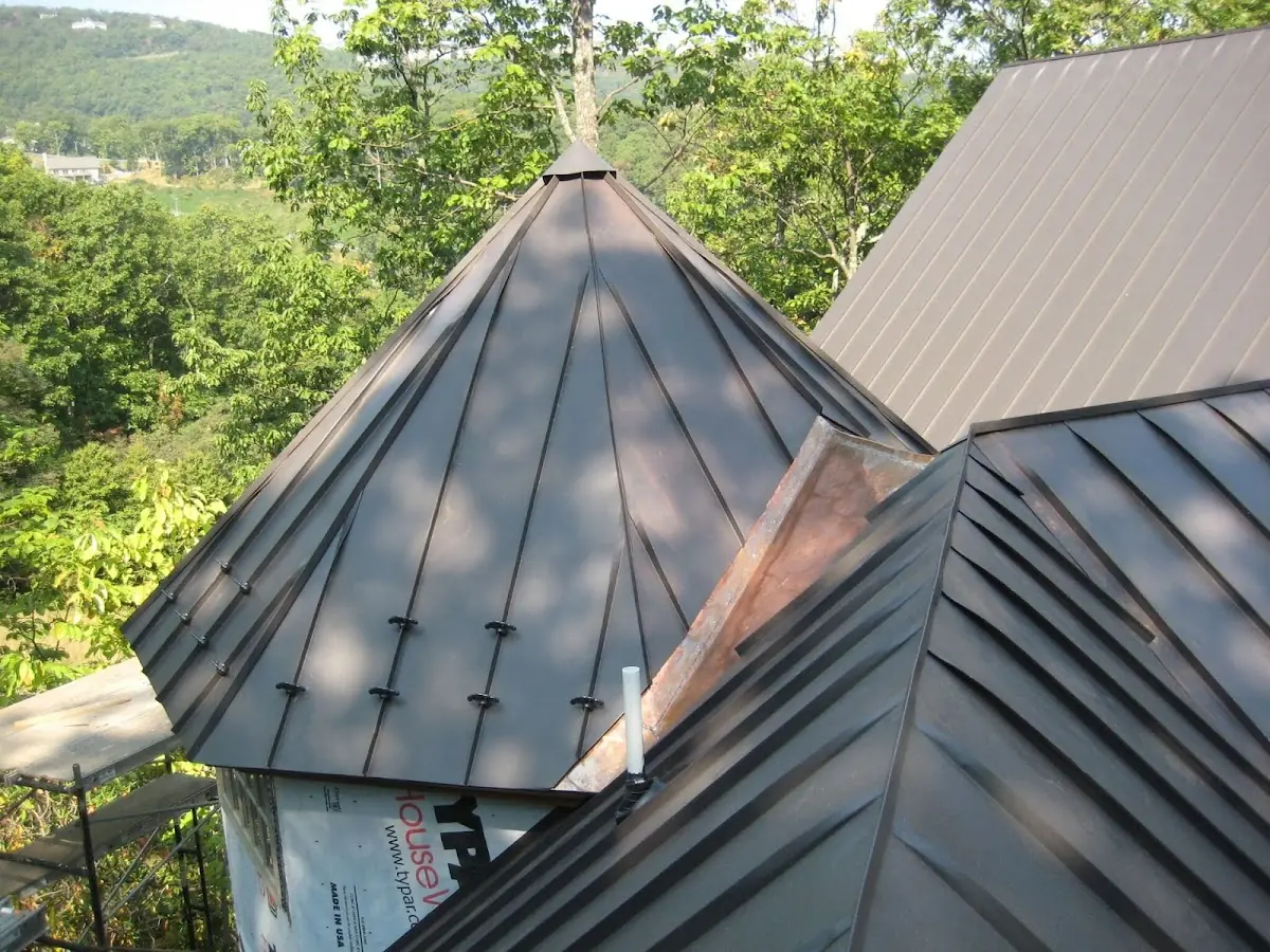 Professional Gutter Cleaning by Craftsman Roofing in Harmarc Estates